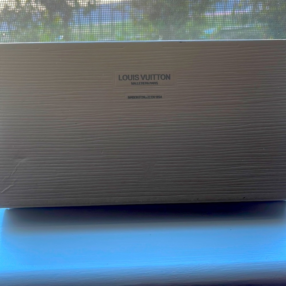 Authentic Vintage Louis Vuitton Box Malletiera Paris/… Gem
